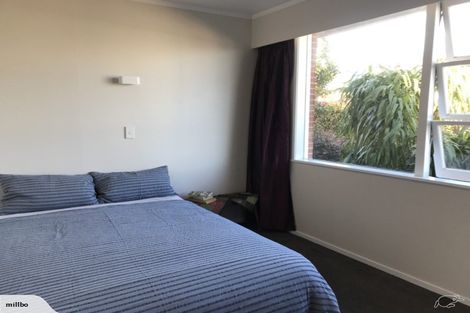 Photo of property in 2/28 Norman Road, Hauraki, Auckland, 0622