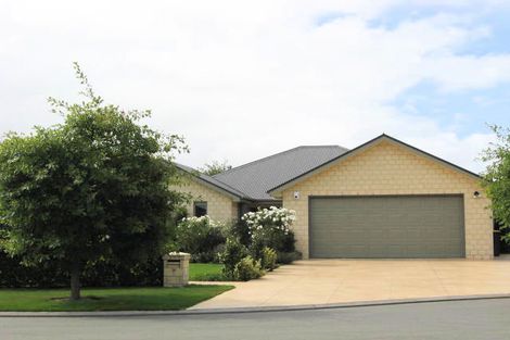 Photo of property in 19 Oakwood Mews, Prebbleton, 7604