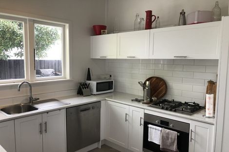 Photo of property in 21 Steele Road, Forest Lake, Hamilton, 3200