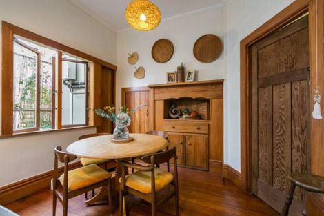 Photo of property in 20 Enfield Road, Hospital Hill, Napier, 4110