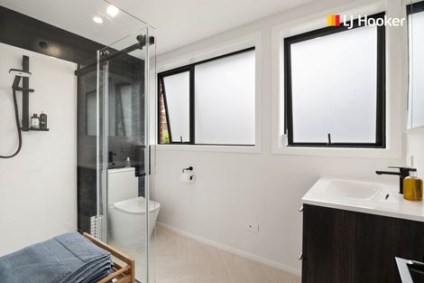 Photo of property in 96 Cockerell Street, Brockville, Dunedin, 9011