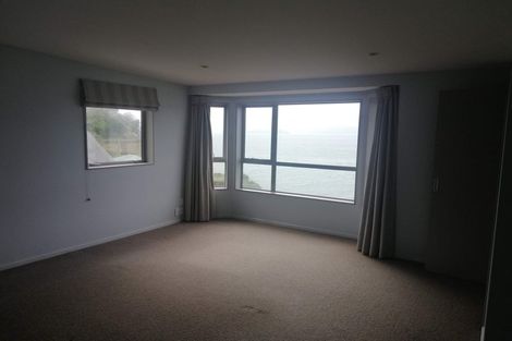 Photo of property in 42 Evans Bay Parade, Roseneath, Wellington, 6021