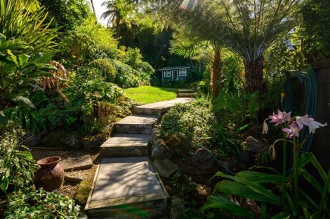 Photo of property in 5 Summit Road, Lake Okareka, Rotorua, 3076