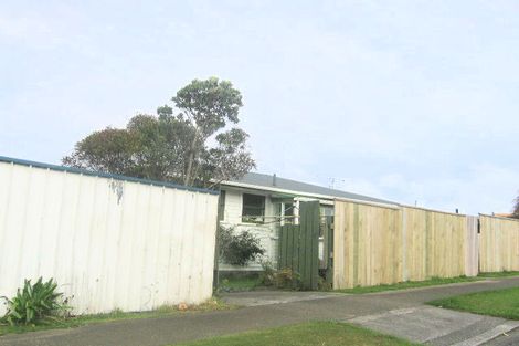 Photo of property in 17 Acacia Avenue, Maungaraki, Lower Hutt, 5010
