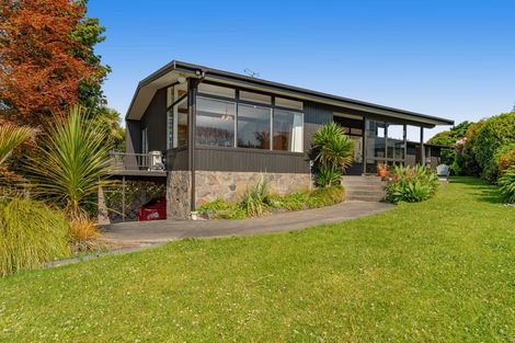 Photo of property in 345 Devonport Road, Tauranga, 3110