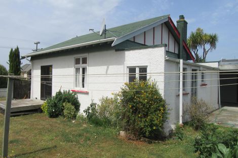 Photo of property in 71 Parsonage Road, Waimate, 7924