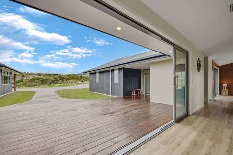 Photo of property in 24 Mahoe Close, Upper Moutere, 7173