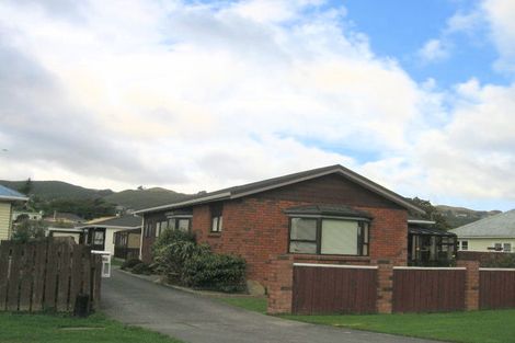 Photo of property in 58b Beauchamp Street, Tawa, Wellington, 5028