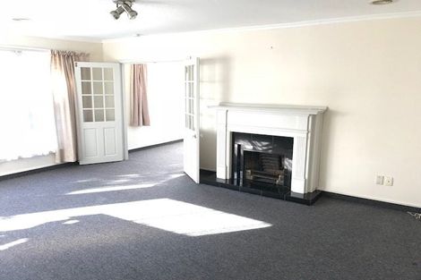 Photo of property in 976 High Street, Avalon, Lower Hutt, 5011