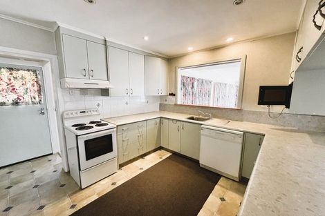 Photo of property in 6 Station Street, Tirau, 3410