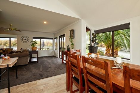 Photo of property in 61 Harnetts Road, Kaikoura Flat, Kaikoura, 7371