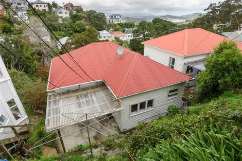 Photo of property in 7 Hadfield Terrace, Kelburn, Wellington, 6012