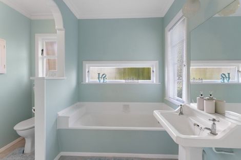 Photo of property in 78 Rahui Road, Otaki, 5512