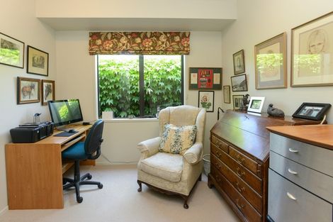 Photo of property in 25a Chambers Street, Havelock North, 4130