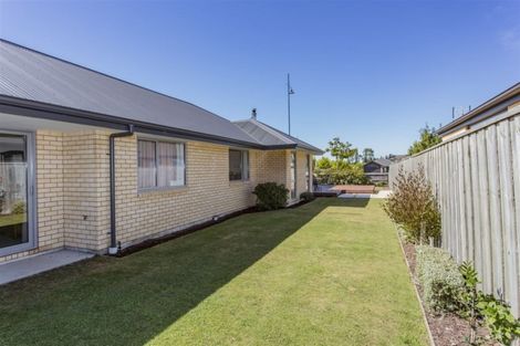 Photo of property in 104 Pegasus Boulevard, Pegasus, 7612