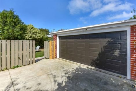 Photo of property in 27 Longmuir Street, Ilam, Christchurch, 8041