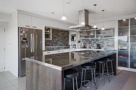 Photo of property in 263 Manly Street, Paraparaumu Beach, Paraparaumu, 5032