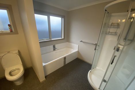 Photo of property in 11 Chesney Street, Heidelberg, Invercargill, 9812