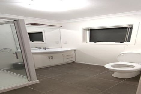 Photo of property in 4 Comber Place, Johnsonville, Wellington, 6037