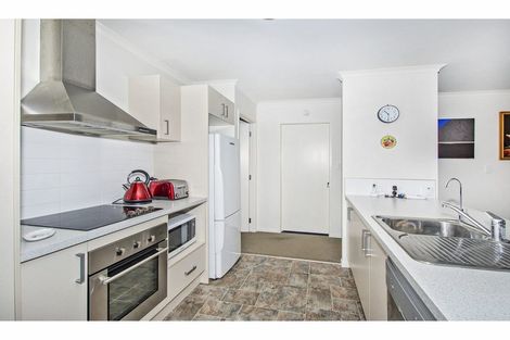 Photo of property in 83 Ridgeway Drive, Te Kamo, Whangarei, 0112