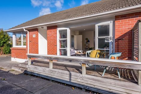 Photo of property in 75 Wai-iti Crescent, Woburn, Lower Hutt, 5010