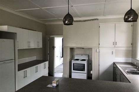 Photo of property in 18 Lachlan Avenue, North Dunedin, Dunedin, 9016