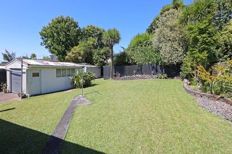 Photo of property in 3 Tracey Terrace, Te Atatu South, Auckland, 0602