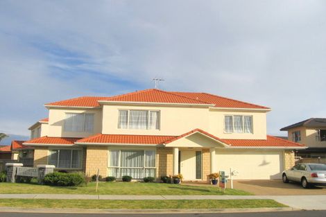 Photo of property in 3 Earlshall Drive, Flat Bush, Auckland, 2016