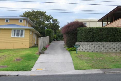 Photo of property in 2/78 Selwyn Crescent, Forrest Hill, Auckland, 0620