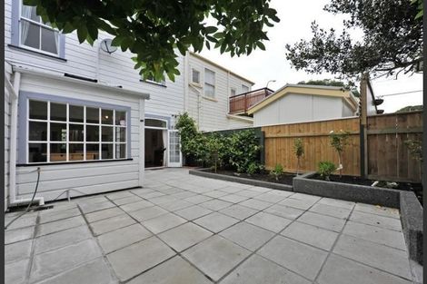 Photo of property in 86 Tinakori Road, Thorndon, Wellington, 6011