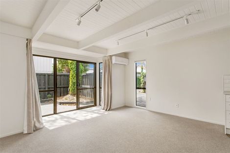 Photo of property in 1/99 Mandeville Street, Riccarton, Christchurch, 8011