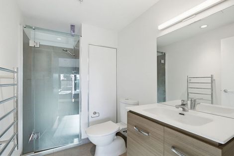 Photo of property in 1e/30 Westward Ho, Glen Eden, Auckland, 0602