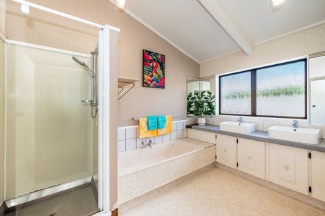 Photo of property in 202 Manly Street, Paraparaumu Beach, Paraparaumu, 5032