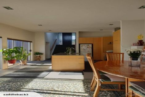 Photo of property in 62 Rising Parade, Fairview Heights, Auckland, 0632