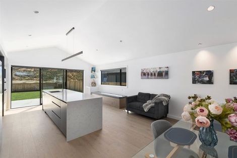 Photo of property in 20 Howden Drive, Jacks Point, 9371