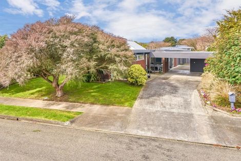 Photo of property in 24 Erin Street, Hokowhitu, Palmerston North, 4410