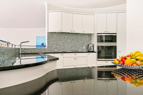 Photo of property in 33 Marae Road, Greenhithe, Auckland, 0632