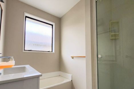 Photo of property in 246 Main Road North, Redwood, Christchurch, 8051