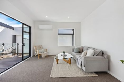 Photo of property in 2/91 Avalon Street, Richmond, Christchurch, 8013