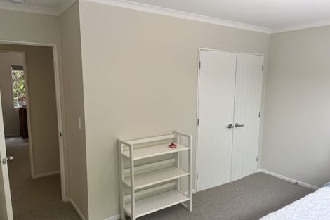 Photo of property in 7 Lowry Heights, Stokes Valley, Lower Hutt, 5019