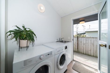 Photo of property in 30 Tiller Close, Kelvin Grove, Palmerston North, 4414