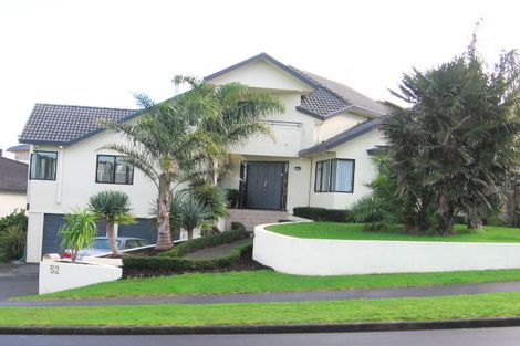Photo of property in 52 Ribbonwood Crescent, Goodwood Heights, Auckland, 2105