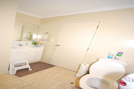 Photo of property in 11 Carrick Glen Avenue, Flat Bush, Auckland, 2019