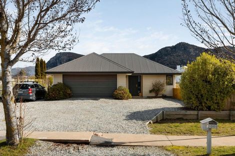 Photo of property in 34 Ash Avenue, Albert Town, Wanaka, 9305