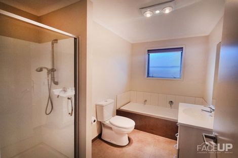 Photo of property in 13 Anna Lane, Glen Eden, Auckland, 0602