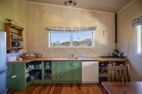 Photo of property in 1809 Whaanga Road, Raglan, 3296