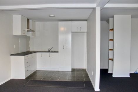 Photo of property in 18 James Cook Drive, Welcome Bay, Tauranga, 3112