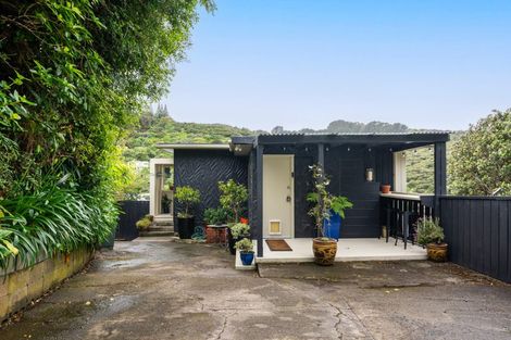 Photo of property in 73a Airlie Road, Plimmerton, Porirua, 5026