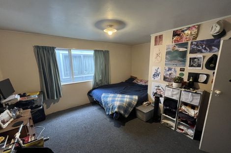 Photo of property in 215 Leith Street, North Dunedin, Dunedin, 9016