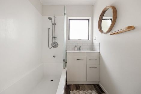 Photo of property in 10c Frances Street, Hamilton East, Hamilton, 3216